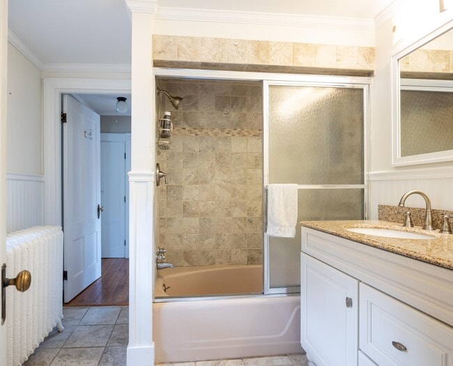 Building Photo - 37 Main Rd N