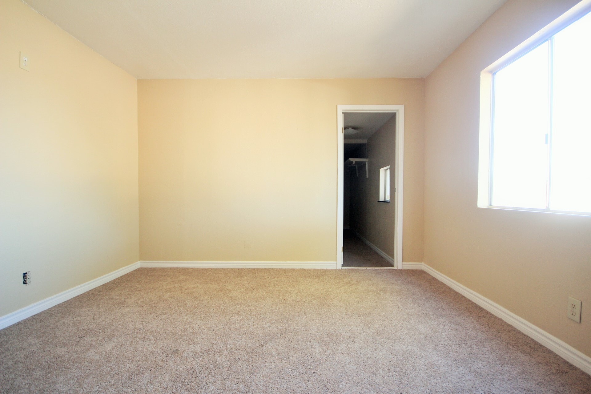 Building Photo - 5055 Arvada Way