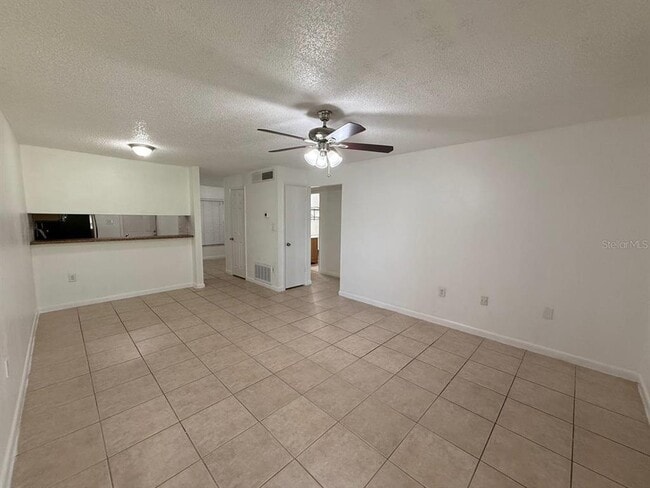 Building Photo - 2841 Willow Run