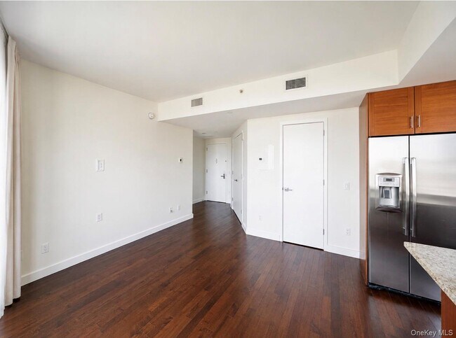 Building Photo - 108-20 71st Ave