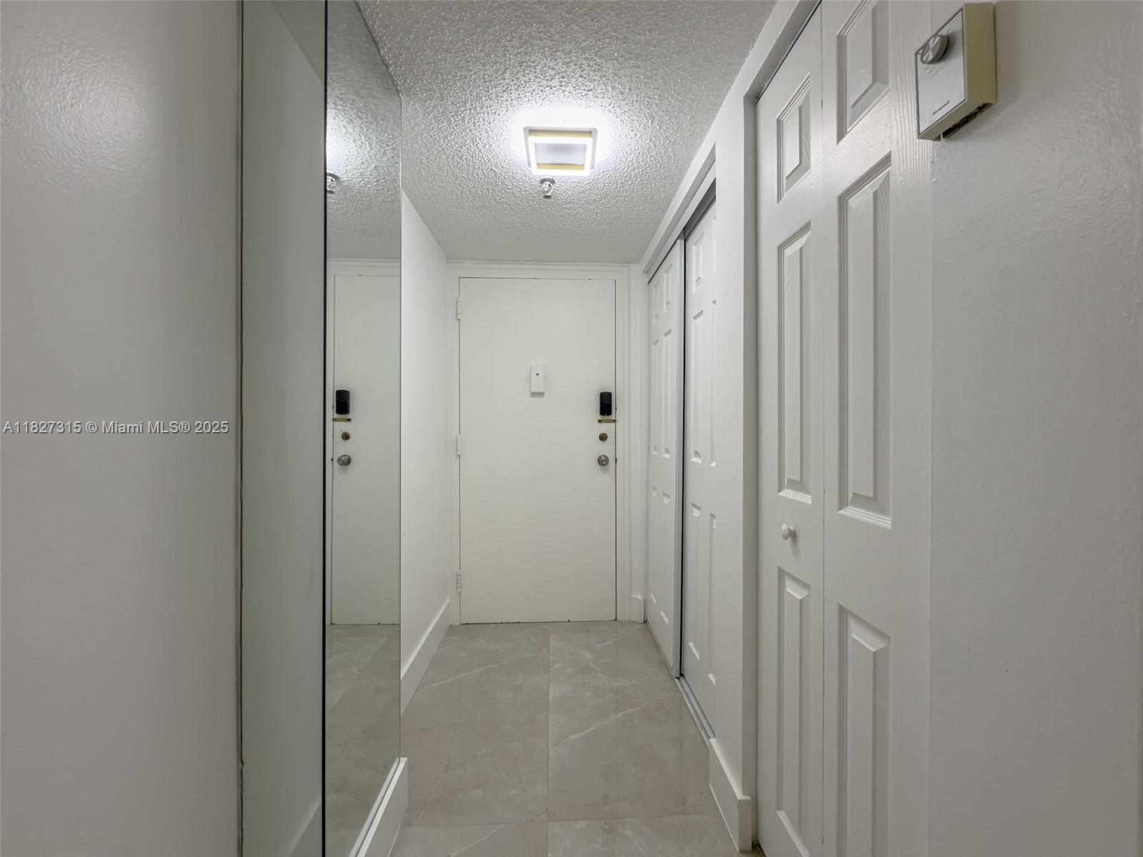 Building Photo - 250 181st Dr