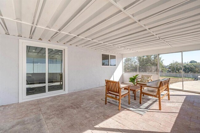 Building Photo - Charming Remodeled Home in Clairemont!