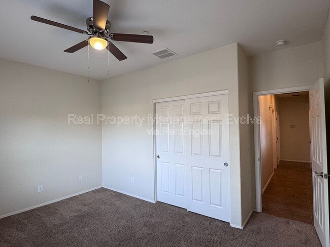 Building Photo - 13601 W Verde Ln