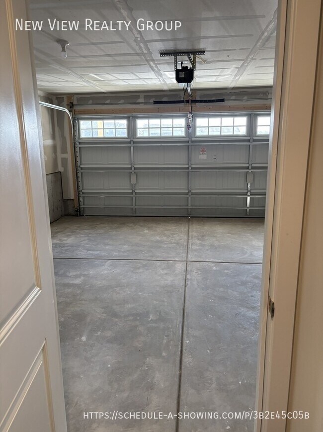 Building Photo - 7637 Griffins Gate Dr SW