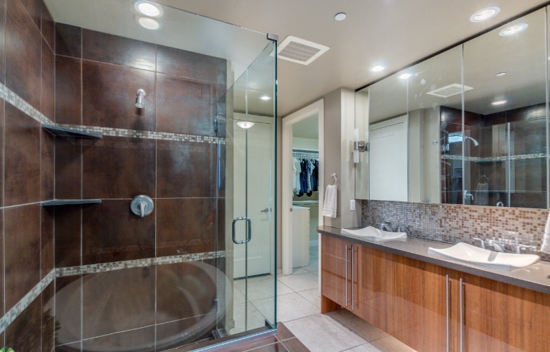 Building Photo - 140 E Rio Salado Pkwy