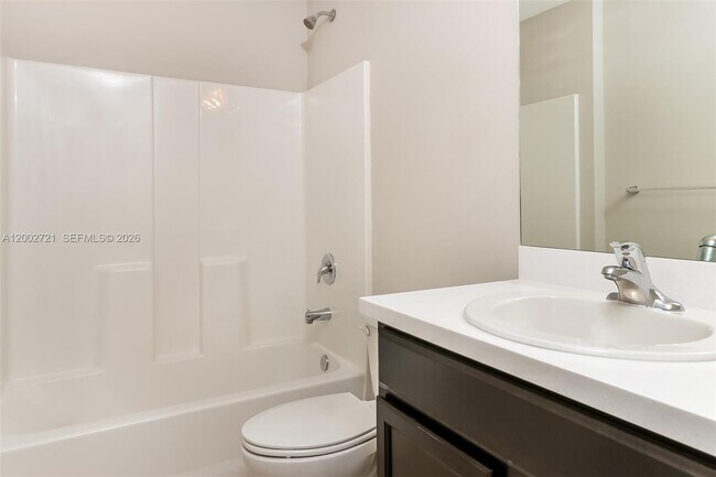 Building Photo - 4522 SW Savona Blvd