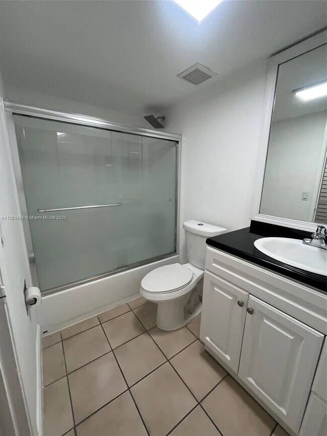 Building Photo - 8000 SW 149th Ave