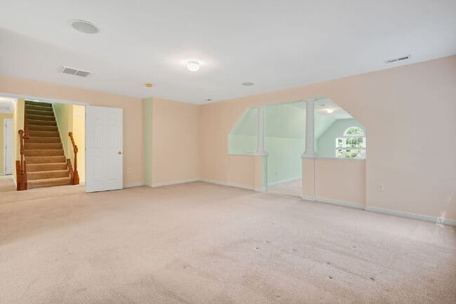 Building Photo - Spacious 5 Bedroom Home in Moseley – $3,800/mo