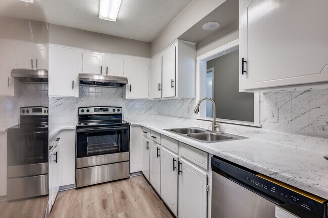 Building Photo - WANTED: Fresh & Newly Renovated Duplex • R...
