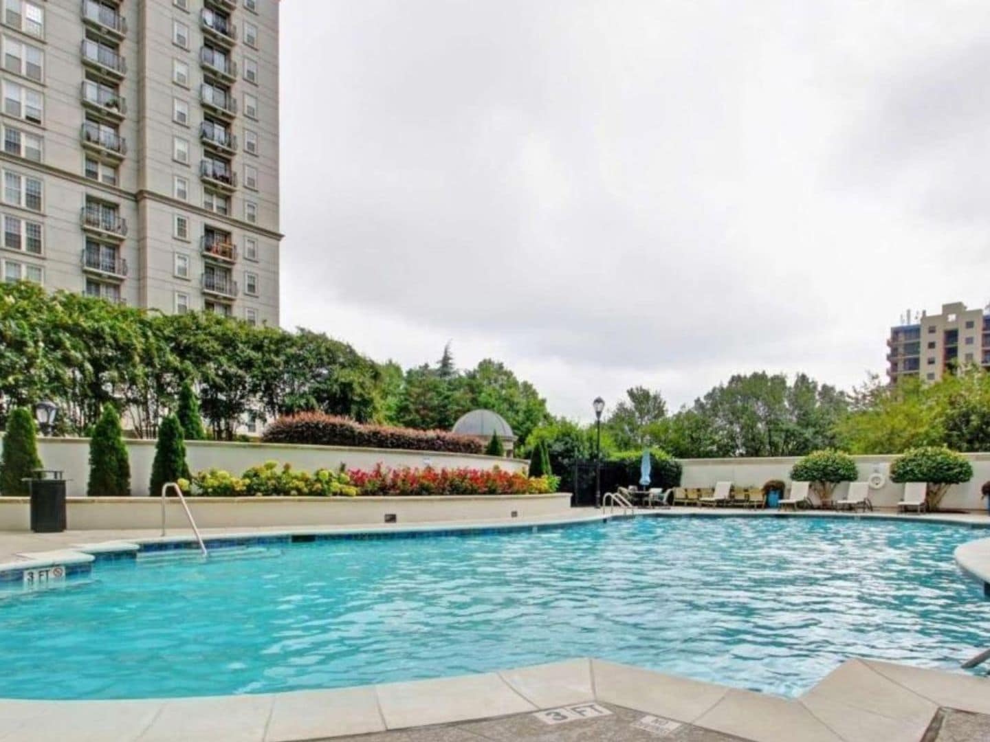 Building Photo - 195 14th St NE