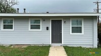 Building Photo - 1231 N LBJ Dr