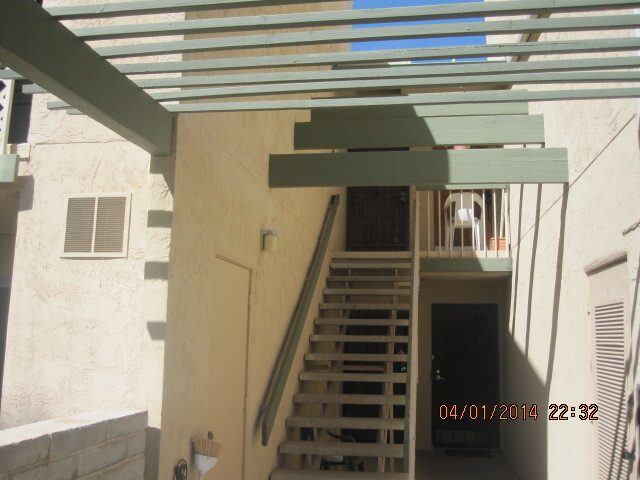 Building Photo - Langley Gardens Condo