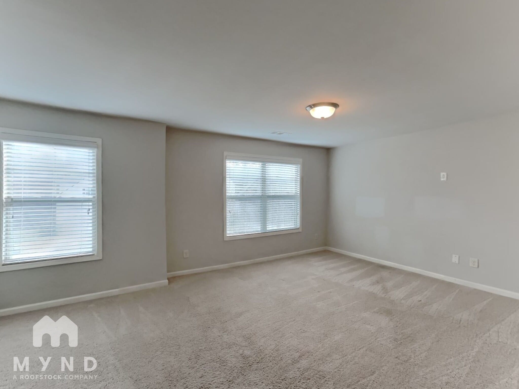 Building Photo - 5971 Wolf Creek Dr