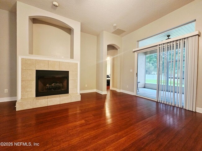 Building Photo - 5891 Green Pond Dr