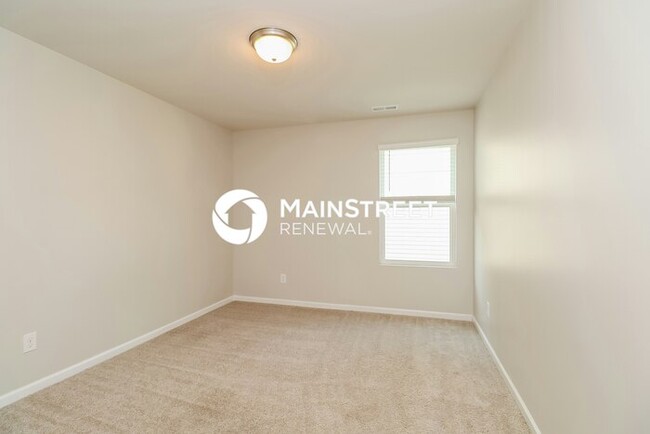Building Photo - 12153 Old Dulin Farms Way