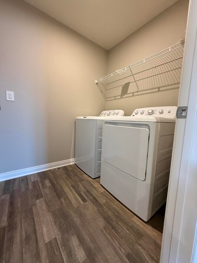 Building Photo - 2854 Prairie View Rd