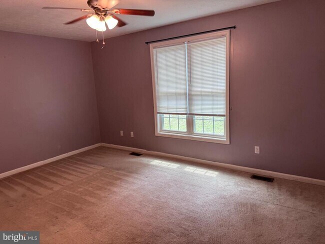Building Photo - 23047 Gunston Dr