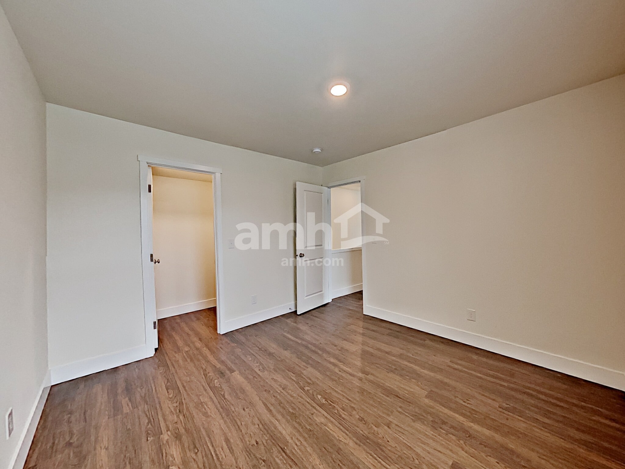 Building Photo - 2105 104th Dr SE