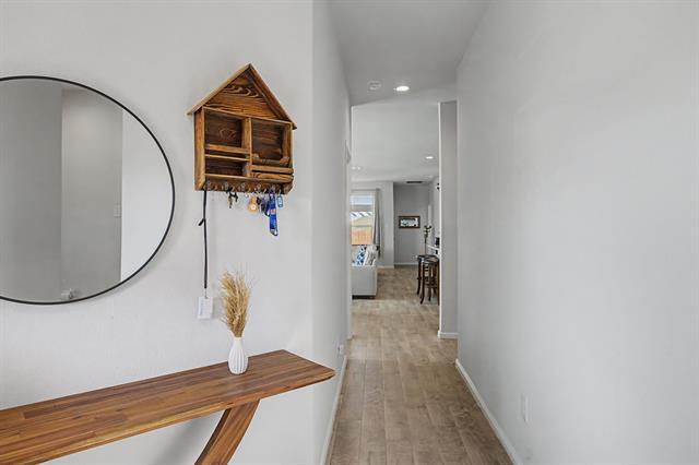 Building Photo - 8913 Oil Barron Ave