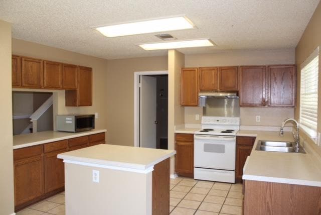 Building Photo - 2520 Glen Field Dr