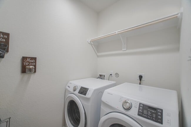 Building Photo - 106 Cedar Hammock Trail