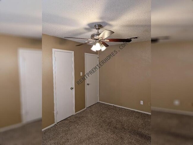 Building Photo - 1563 Pamela Ln