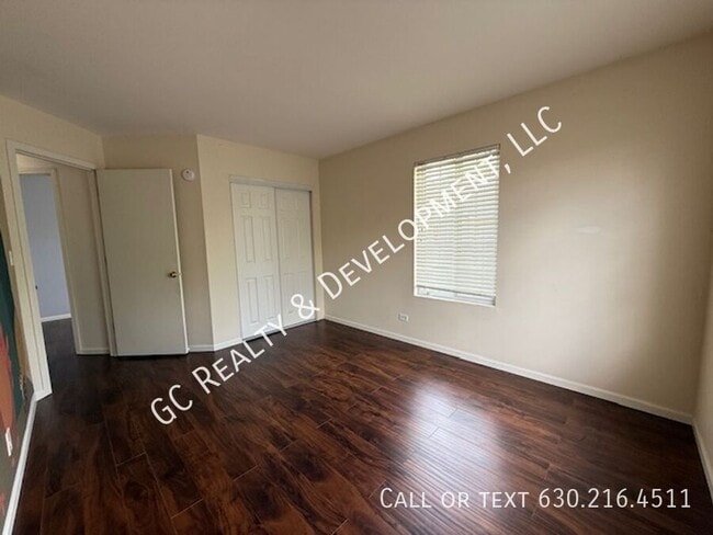 Building Photo - 308 Windsor-Unit A