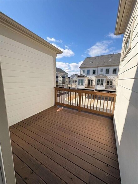 Building Photo - 1104 Thomas St