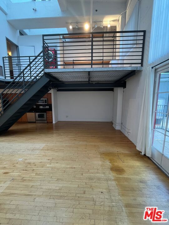 Building Photo - 420 San Pedro St