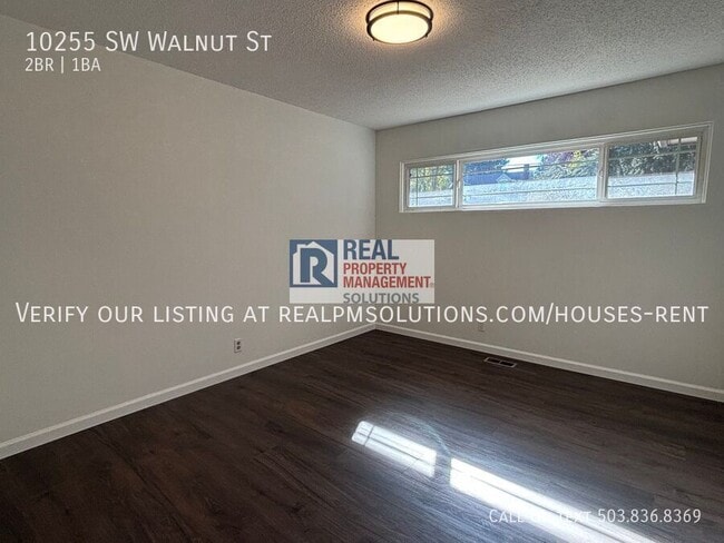 Building Photo - 10255 SW Walnut St