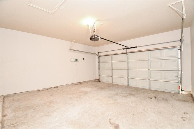 Building Photo - 19311 Vermillion Ct