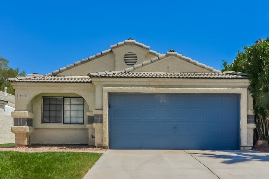 Primary Photo - 2058 Waverly Cir