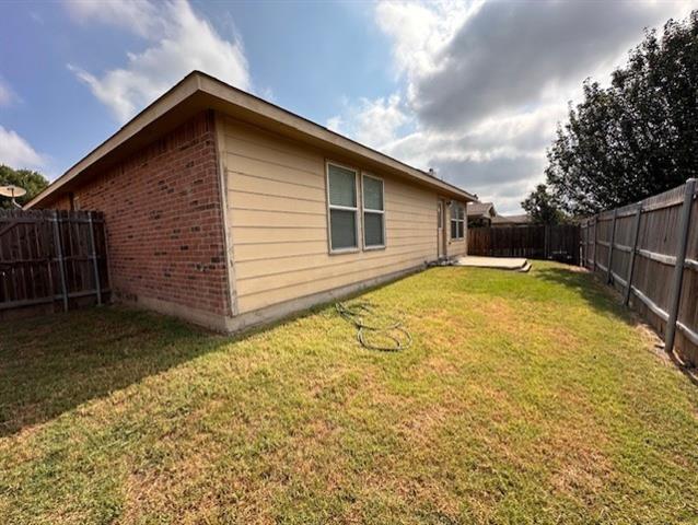 Building Photo - 433 Emerald Creek Dr