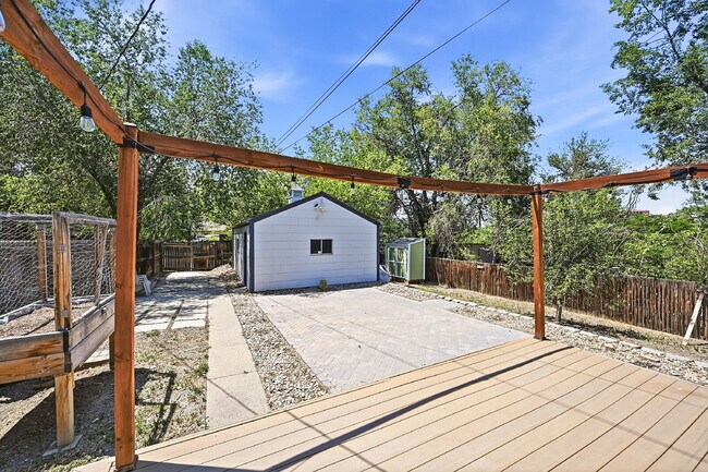 Building Photo - $2,340.95 with $300 off the first month's rent, 2 Beds - 1 Bath, Single Family Home in Denver wit...