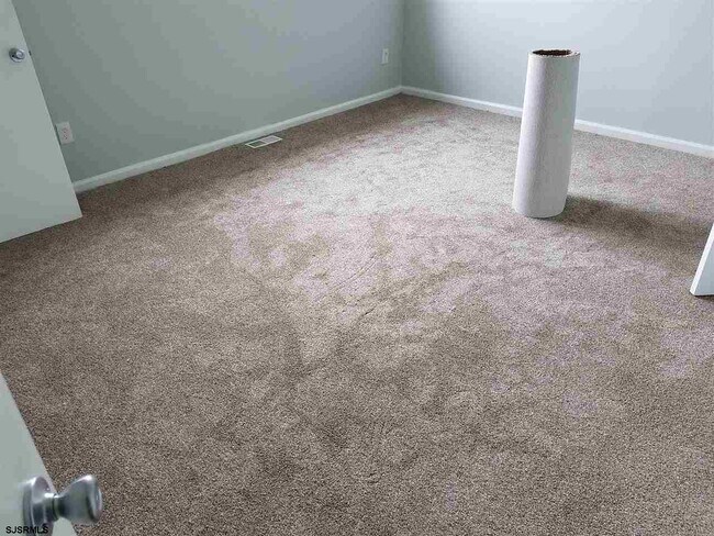 Building Photo - 2441 Bayberry Ct