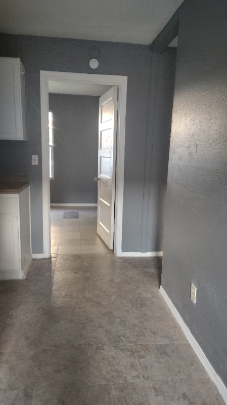 Building Photo - 119-119 W Lee St