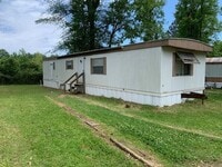 Building Photo - 23 Peaceful Pines Dr