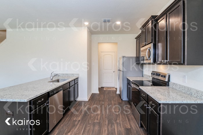 Building Photo - 3974 Turtle Creek