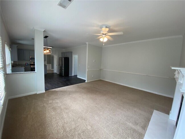 Building Photo - 2159 Shin Ct NE