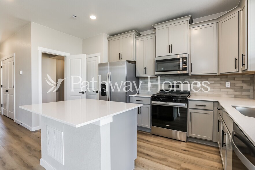 Building Photo - 17913 E 94th Pl