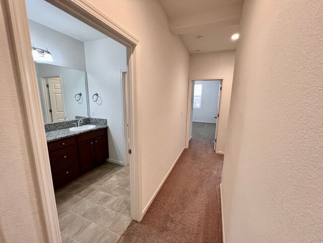 Building Photo - $2,450 Temperance & Clinton, 4 Bedroom - N...