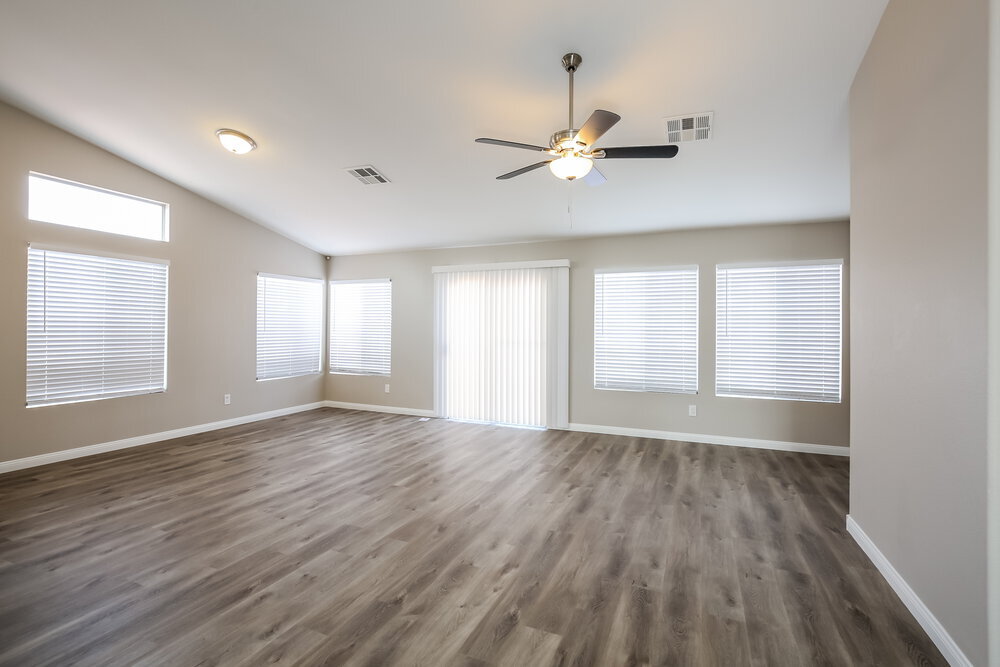 Building Photo - 1604 Watercreek Dr