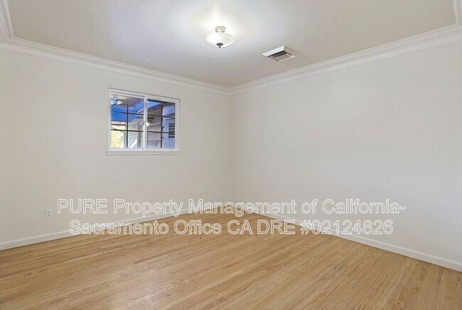 Building Photo - 7777 Uplands Way