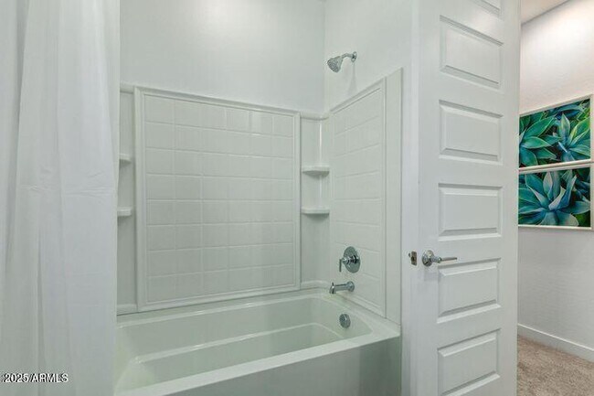 Building Photo - 8914 W Palo Verde Dr