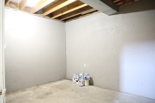 Building Photo - 4 Nippert Dr