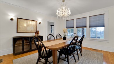 Building Photo - 3611 Union St