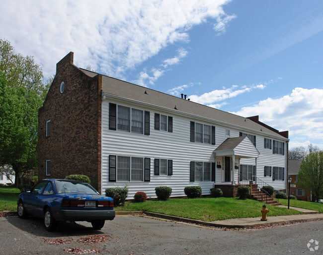 Building Photo - Westgate Apartments