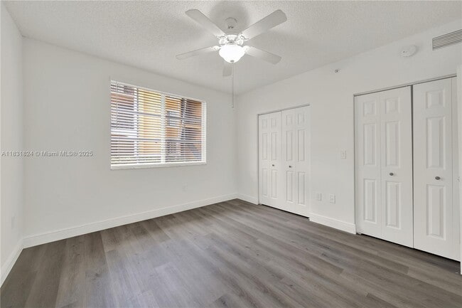 Building Photo - 2080 W Preserve Way