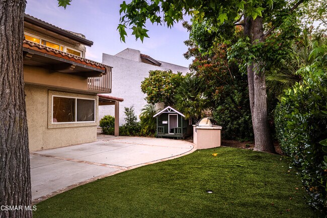 Building Photo - 3805 Mainsail Cir
