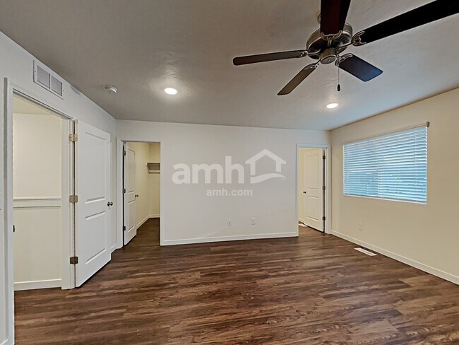 Building Photo - 9499 W Chino St